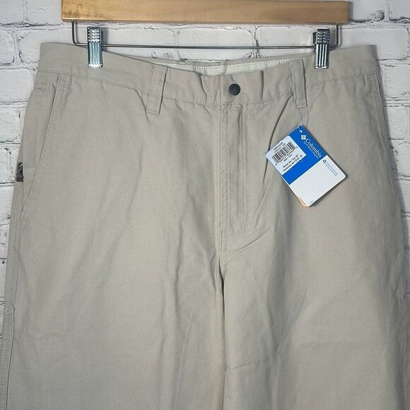 Columbia Relaxed Fit Khaki Pants Omni Shade UPF 50 NEW size W34 x L32” - Picture 2 of 9